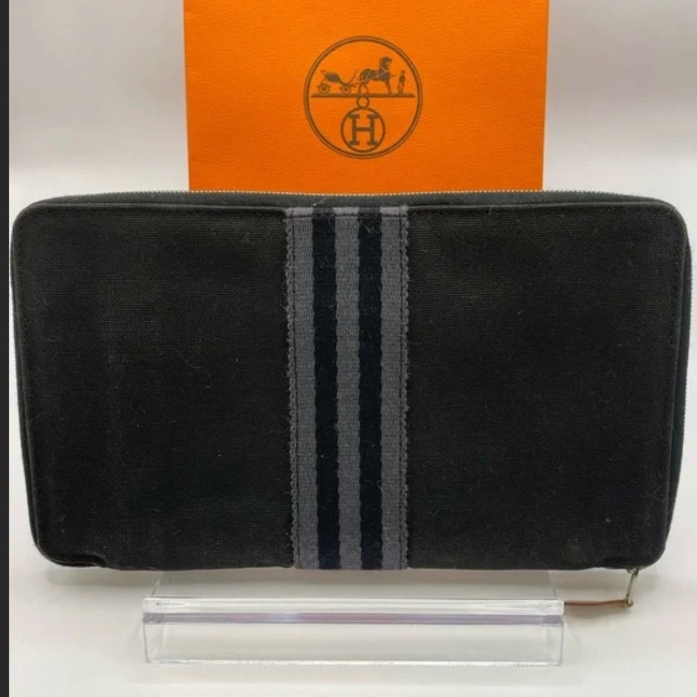 Hermes 'Fourre Tout PM' Zippy Wallet